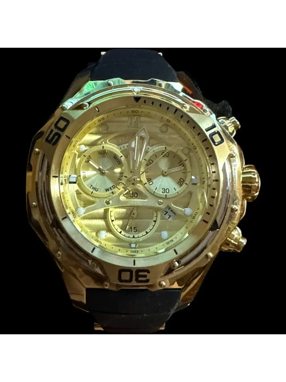 Invicta Mammoth Model 38094 Men's Gold Tone Chronograph Day Date Watch Black